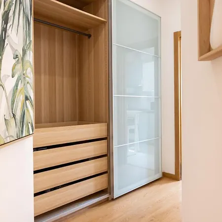 Serene 2bdr W/ Patio By Lovelystay 아파트 *