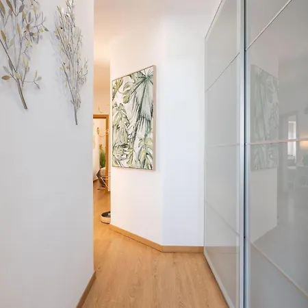 Serene 2bdr With Patio * Lisboa