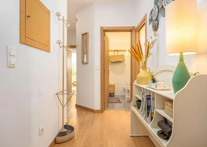 Serene 2bdr W/ Patio By Lovelystay * Lisboa